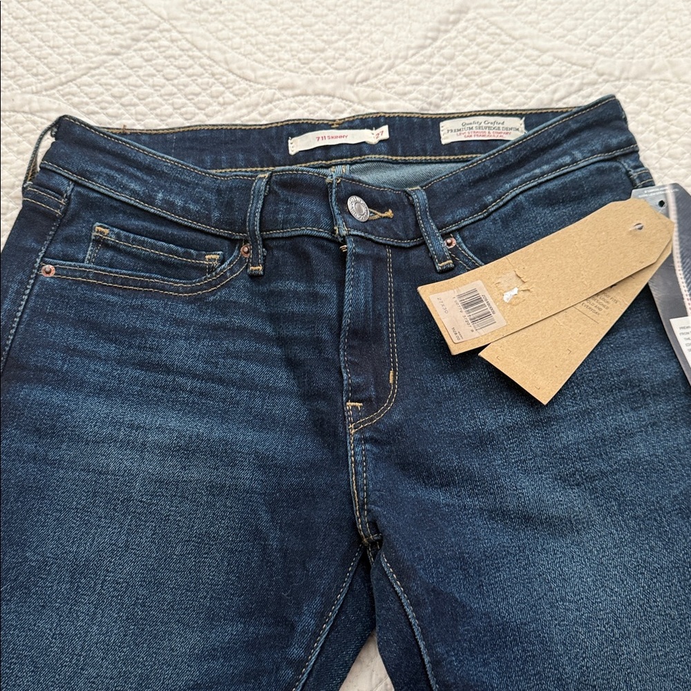Levi's Dark Blue Skinny Jeans